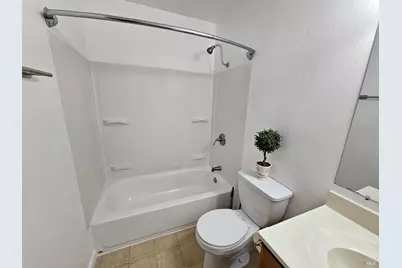 2461 Oceanic Drive, Fairfield, CA 94533 - Photo 22