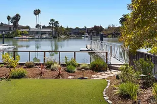32 Porto Bello Dr, San Rafael, CA 94901 - Photo 2