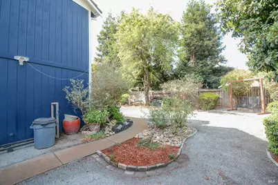 635 Hansen Court, Dixon, CA 95620 - Photo 50