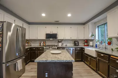 635 Hansen Court, Dixon, CA 95620 - Photo 10