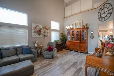 635 Hansen Court, Dixon, CA 95620 - Photo 6