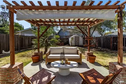 206 Hillcrest Avenue, Benicia, CA 94510 - Photo 34