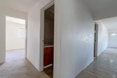 240 Thomas Street, Ukiah, CA 95482 - Photo 8