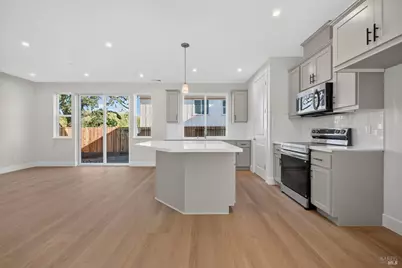 2450 Linwood Avenue, Santa Rosa, CA 95404 - Photo 20