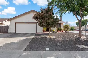 733 Marigold Dr, Fairfield, CA 94533 - Photo 1
