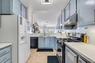 21 Briarwood Ct, Novato, CA 94947 - Photo 16