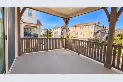 1517 Hidden Creek Lane, Milpitas, CA 95035 - Photo 10