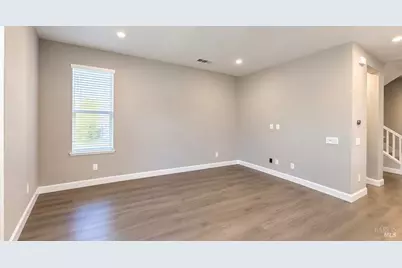 1517 Hidden Creek Lane, Milpitas, CA 95035 - Photo 8