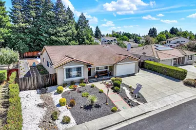 760 Stallion Circle, Fairfield, CA 94533 - Photo 2