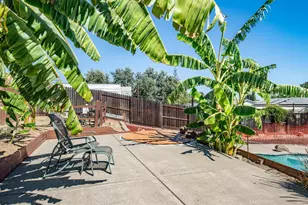 655 W Creekside Cir, Dixon, CA 95620 - Photo 46