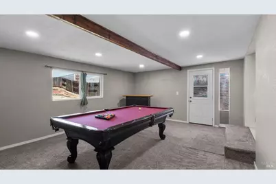 655 W Creekside Circle, Dixon, CA 95620 - Photo 14