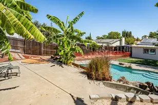 655 W Creekside Cir, Dixon, CA 95620 - Photo 48