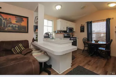 8 Mast Drive, Suisun City, CA 94585 - Photo 8