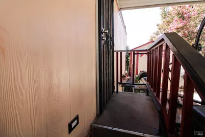8 Mast Drive, Suisun City, CA 94585 - Photo 32
