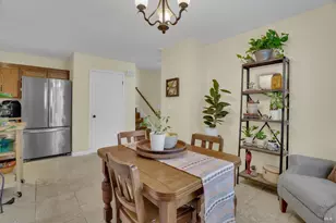 704 Almond St, Suisun City, CA 94585 - Photo 8