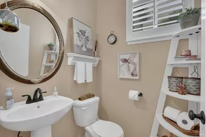 704 Almond Street, Suisun City, CA 94585 - Photo 10