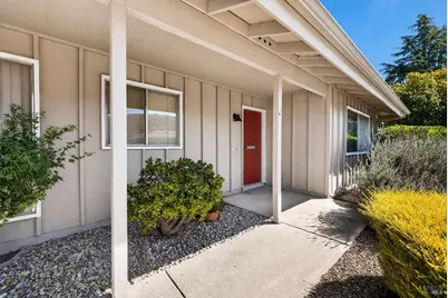 2 Valley Green Street, Santa Rosa, CA 95409 - Photo 2