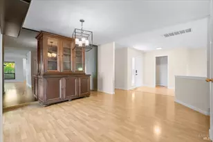 4736 Shade Tree Ln, Santa Rosa, CA 95405 - Photo 16