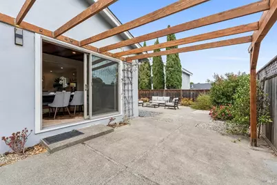 534 Rowland Boulevard, Novato, CA 94947 - Photo 24