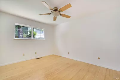 2140 Alejandro Drive, Santa Rosa, CA 95405 - Photo 30