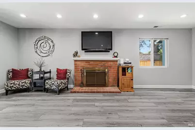 110 Allan Avenue, Rohnert Park, CA 94928 - Photo 8
