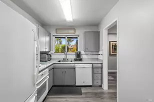 110 Allan Ave, Rohnert Park, CA 94928 - Photo 4