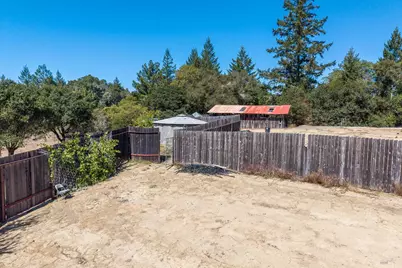 19020 Gschwend Road, Philo, CA 95466 - Photo 24