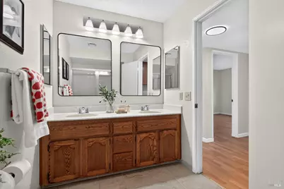 860 Hanlon Way, Benicia, CA 94510 - Photo 58