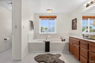 860 Hanlon Way, Benicia, CA 94510 - Photo 46