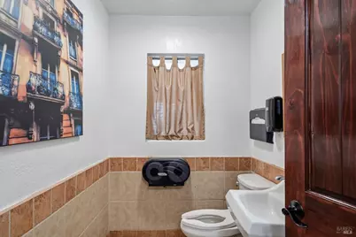 1015 Gravenstein Avenue, Sebastopol, CA 95472 - Photo 12