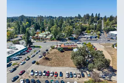 1015 Gravenstein Avenue, Sebastopol, CA 95472 - Photo 32