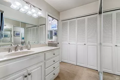 7125 Fairfield Drive, Santa Rosa, CA 95409 - Photo 22