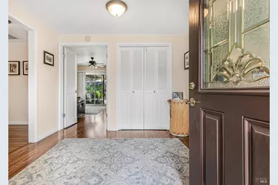 7125 Fairfield Drive, Santa Rosa, CA 95409 - Photo 4