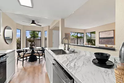 31 Wharf Circle, San Rafael, CA 94903 - Photo 10