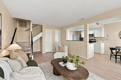 31 Wharf Circle, San Rafael, CA 94903 - Photo 4