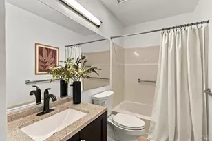 31 Wharf Cir, San Rafael, CA 94903 - Photo 22