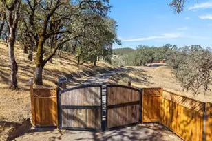 8500 Black Bart Trail, Redwood Valley, CA 95470 - Photo 2