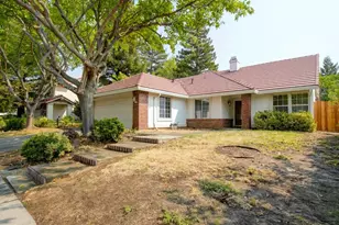 596 Rambleton Dr, Vacaville, CA 95688 - Photo 2