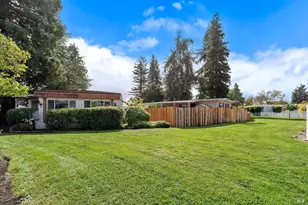 22 Hemlock Ct, Rohnert Park, CA 94928 - Photo 52