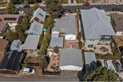 428 E I Street, Benicia, CA 94510 - Photo 32