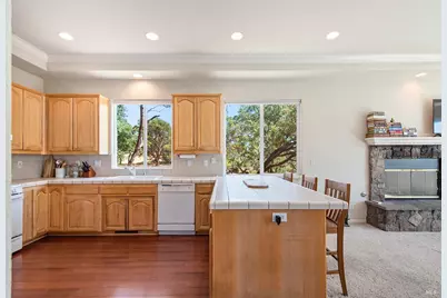 18197 N Shore Drive, Hidden Valley Lake, CA 95467 - Photo 8