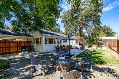 3750 Linda Vista Avenue, Napa, CA 94558 - Photo 30
