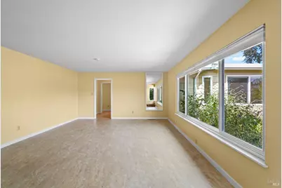 2117 Harris Court, Santa Rosa, CA 95401 - Photo 10