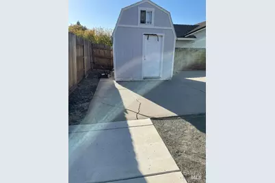 1007 Valley Oak Way, Fairfield, CA 94533 - Photo 22