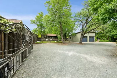 350 Linden Street, Sonoma, CA 95476 - Photo 68