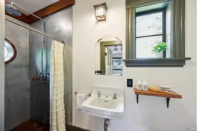 350 Linden Street, Sonoma, CA 95476 - Photo 52