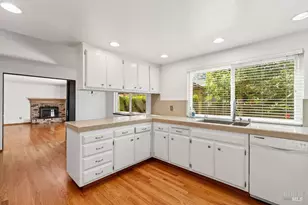 1818 Sherwood Ct, Santa Rosa, CA 95405 - Photo 12