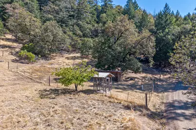 55940 Crestview Road, Laytonville, CA 95585 - Photo 16
