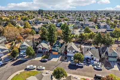 341 Ridgecrest Circle, Suisun City, CA 94585 - Photo 58