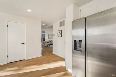 341 Ridgecrest Circle, Suisun City, CA 94585 - Photo 20